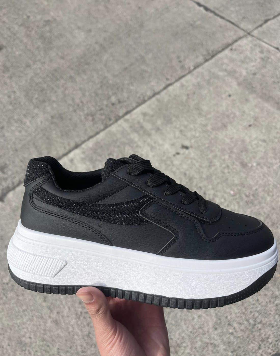 👟✨ Zapatillas con Plataforma – Eleva tu Estilo y Tu Confianza